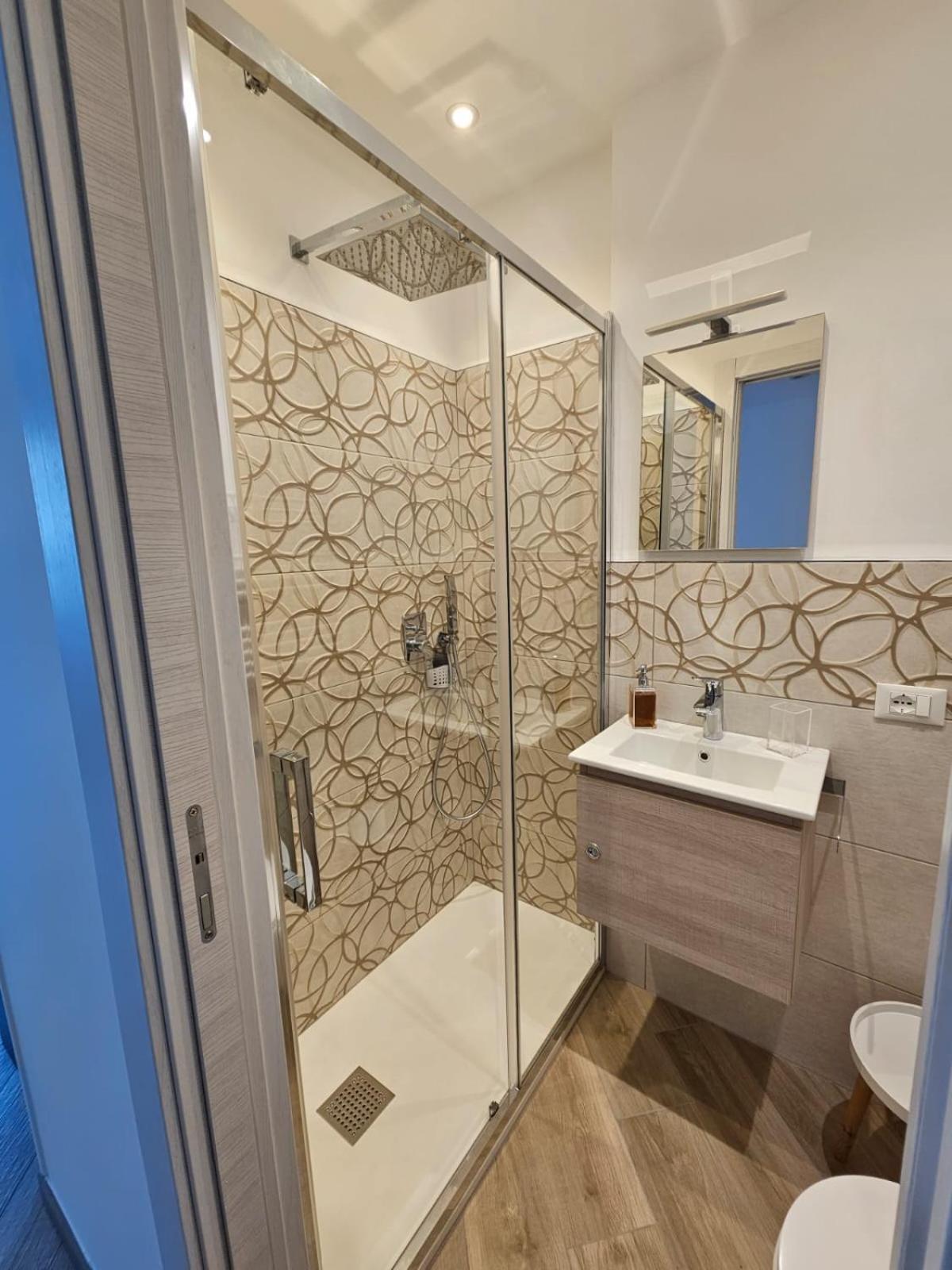 Casa Al Mare Angela Apartment Ventimiglia Exterior photo
